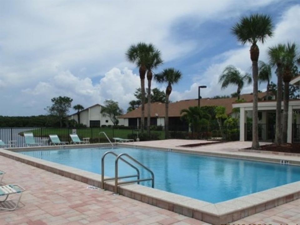 For Rent: $2,250 (2 beds, 2 baths, 1129 Square Feet)