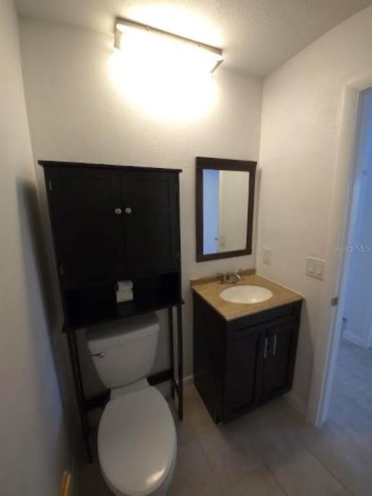 For Rent: $2,250 (2 beds, 2 baths, 1129 Square Feet)