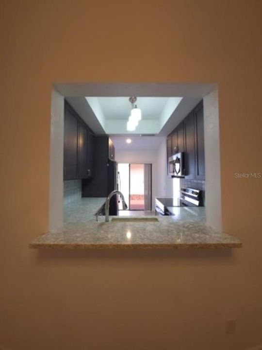 For Rent: $2,250 (2 beds, 2 baths, 1129 Square Feet)