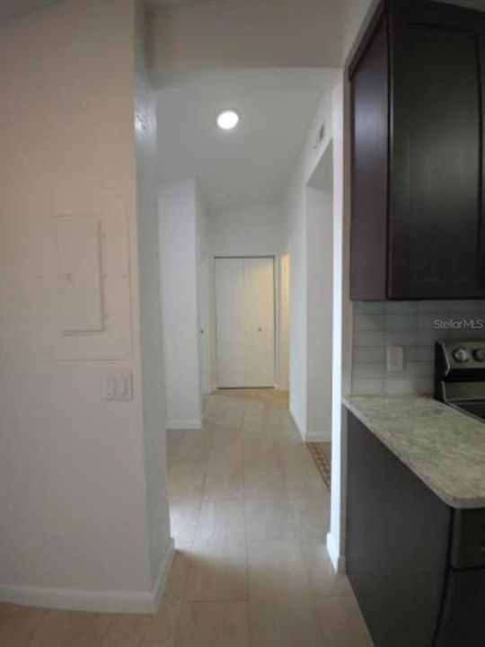 For Rent: $2,250 (2 beds, 2 baths, 1129 Square Feet)