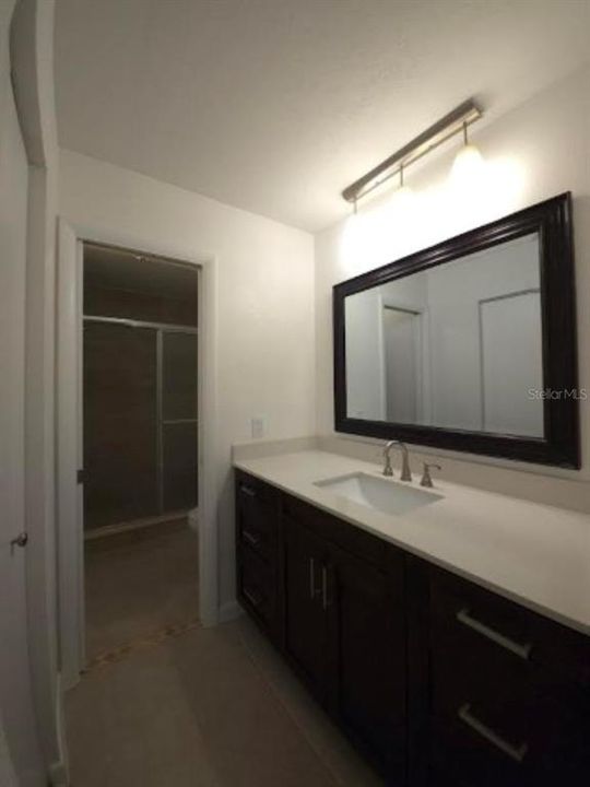 For Rent: $2,250 (2 beds, 2 baths, 1129 Square Feet)