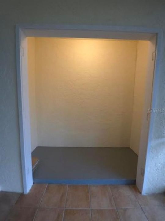 For Rent: $2,250 (2 beds, 2 baths, 1129 Square Feet)