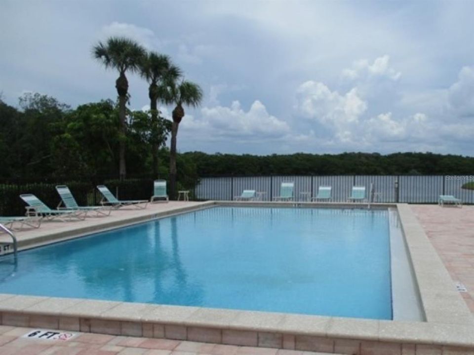 For Rent: $2,250 (2 beds, 2 baths, 1129 Square Feet)