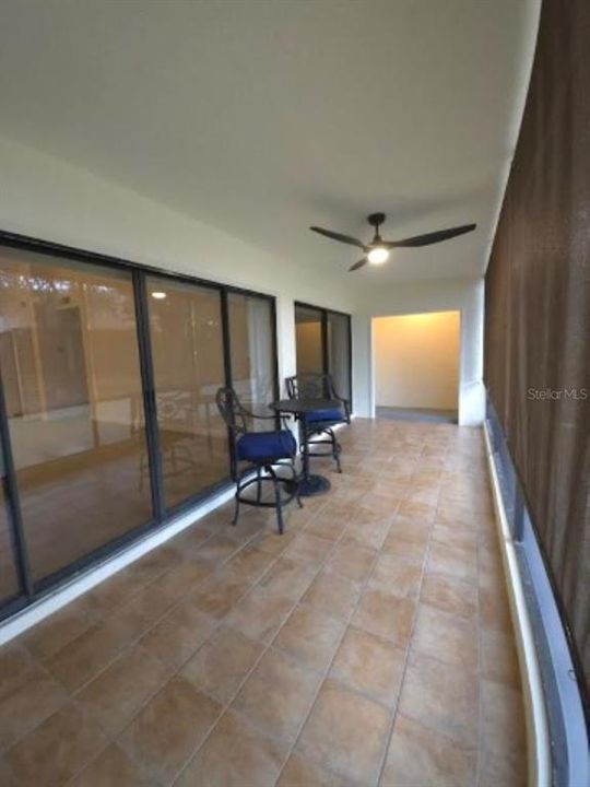 For Rent: $2,250 (2 beds, 2 baths, 1129 Square Feet)