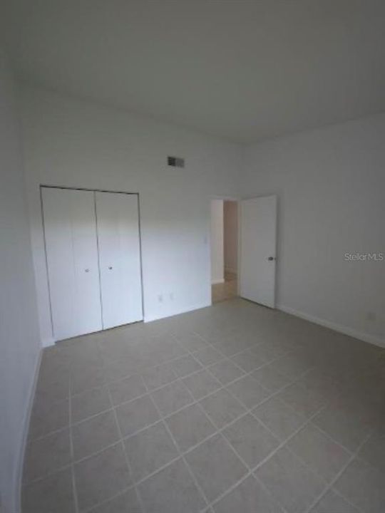 For Rent: $2,250 (2 beds, 2 baths, 1129 Square Feet)