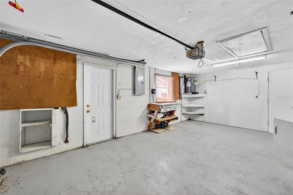 For Sale: $259,900 (2 beds, 2 baths, 1573 Square Feet)