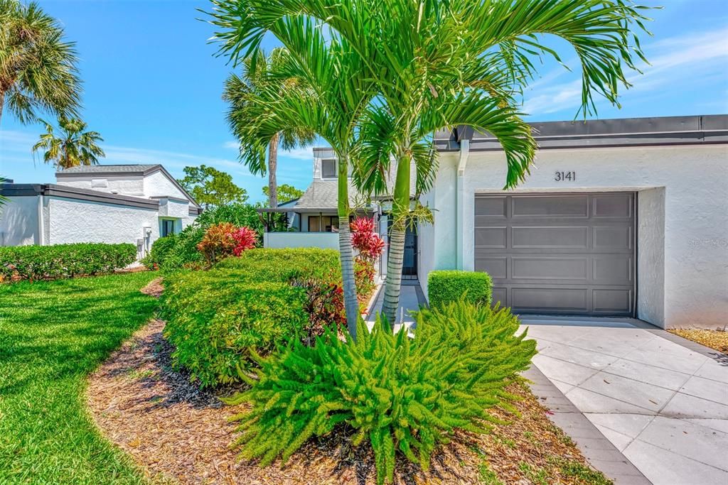 For Rent: $4,000 (3 beds, 2 baths, 1635 Square Feet)