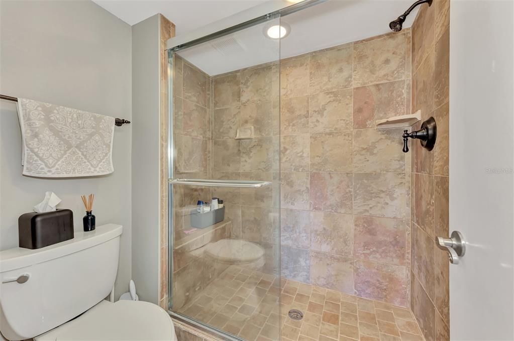 For Rent: $4,000 (3 beds, 2 baths, 1635 Square Feet)