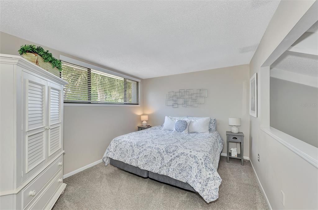 For Rent: $4,000 (3 beds, 2 baths, 1635 Square Feet)