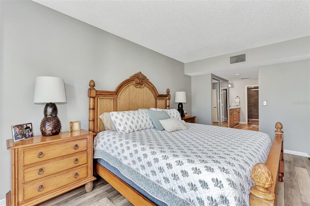 For Rent: $4,000 (3 beds, 2 baths, 1635 Square Feet)