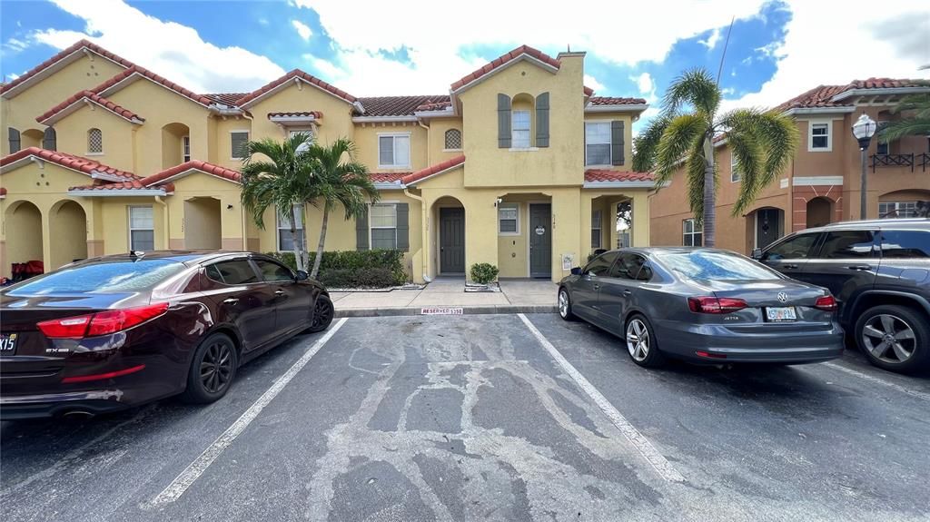 For Rent: $1,750 (3 beds, 3 baths, 1362 Square Feet)