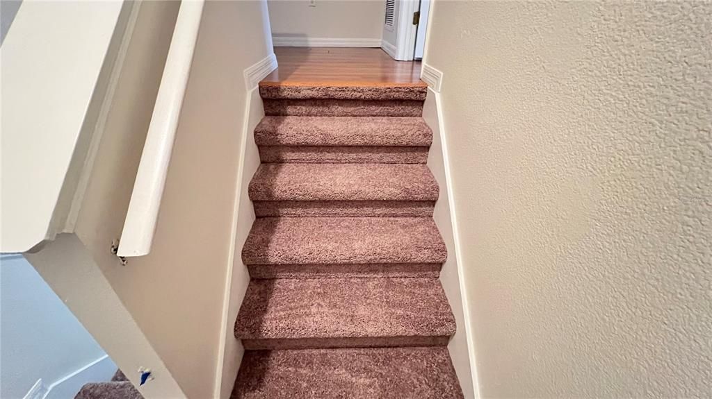 For Rent: $1,750 (3 beds, 3 baths, 1362 Square Feet)