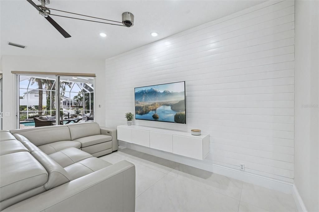 Active With Contract: $1,150,000 (4 beds, 3 baths, 2304 Square Feet)