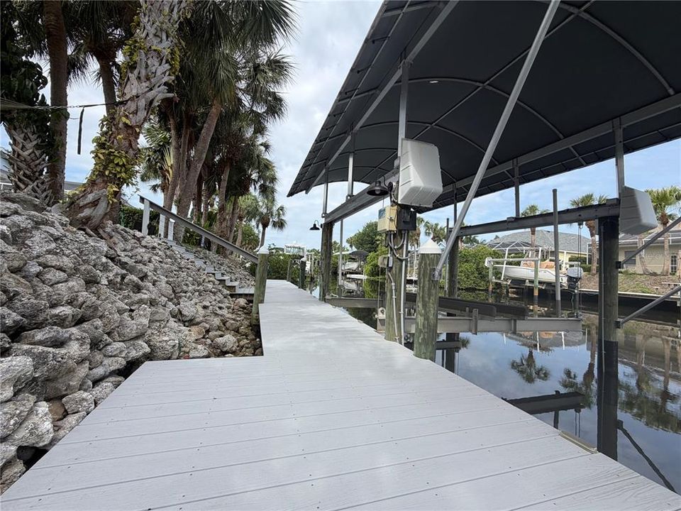 Active With Contract: $1,150,000 (4 beds, 3 baths, 2304 Square Feet)