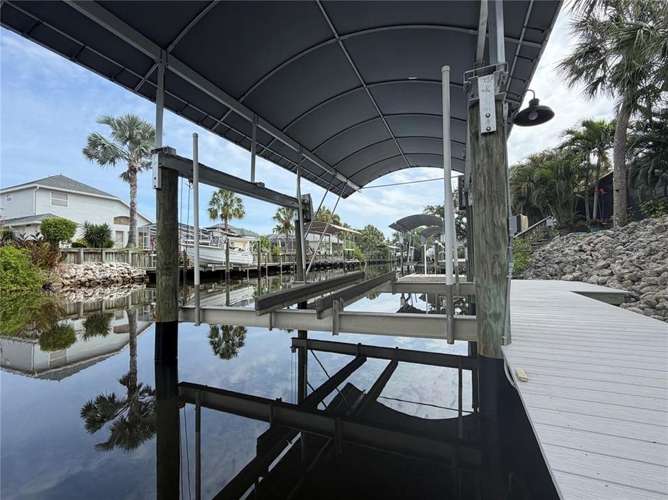 Active With Contract: $1,150,000 (4 beds, 3 baths, 2304 Square Feet)