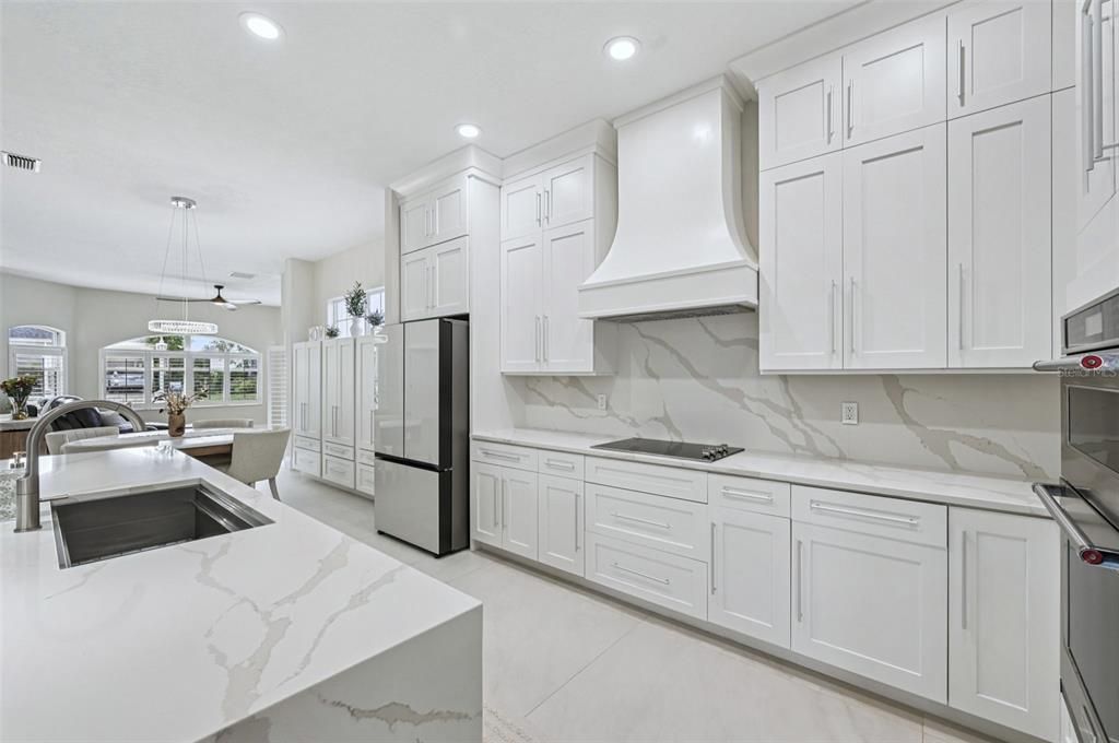 Active With Contract: $1,150,000 (4 beds, 3 baths, 2304 Square Feet)