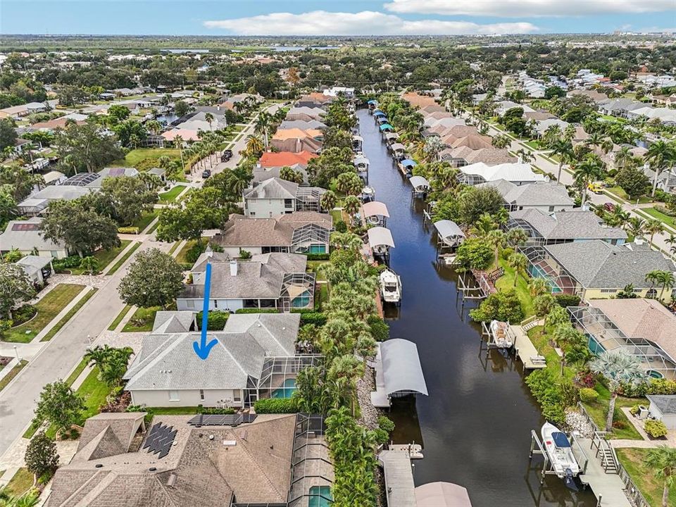 Active With Contract: $1,150,000 (4 beds, 3 baths, 2304 Square Feet)