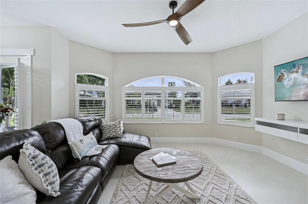 Active With Contract: $1,150,000 (4 beds, 3 baths, 2304 Square Feet)