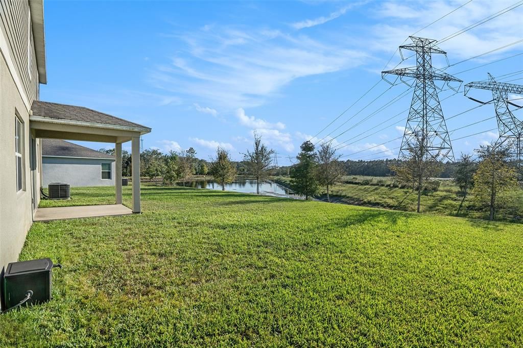 На продажу: $369,999 (5 спален, 3 ванн, 2566 Квадратных фут)