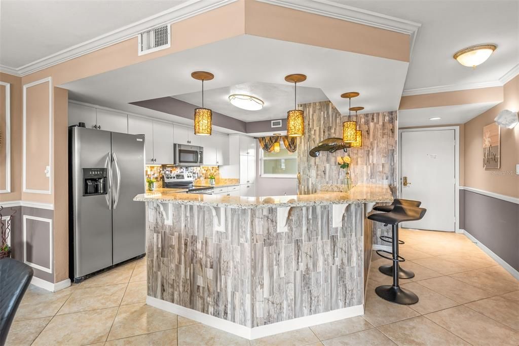 На продажу: $359,000 (2 спален, 2 ванн, 1512 Квадратных фут)