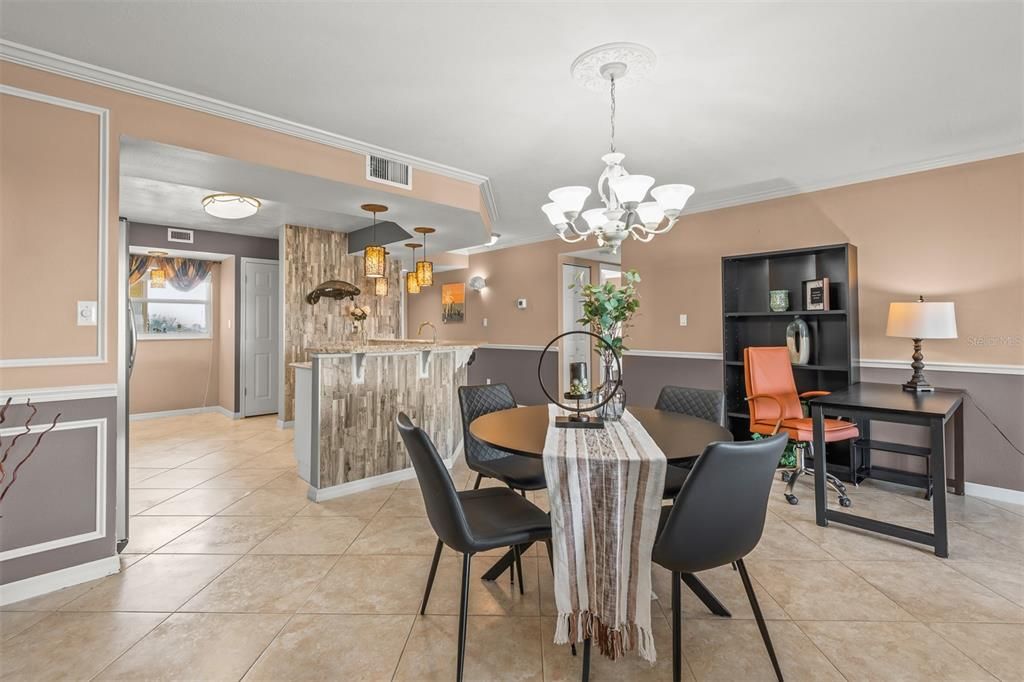 На продажу: $359,000 (2 спален, 2 ванн, 1512 Квадратных фут)