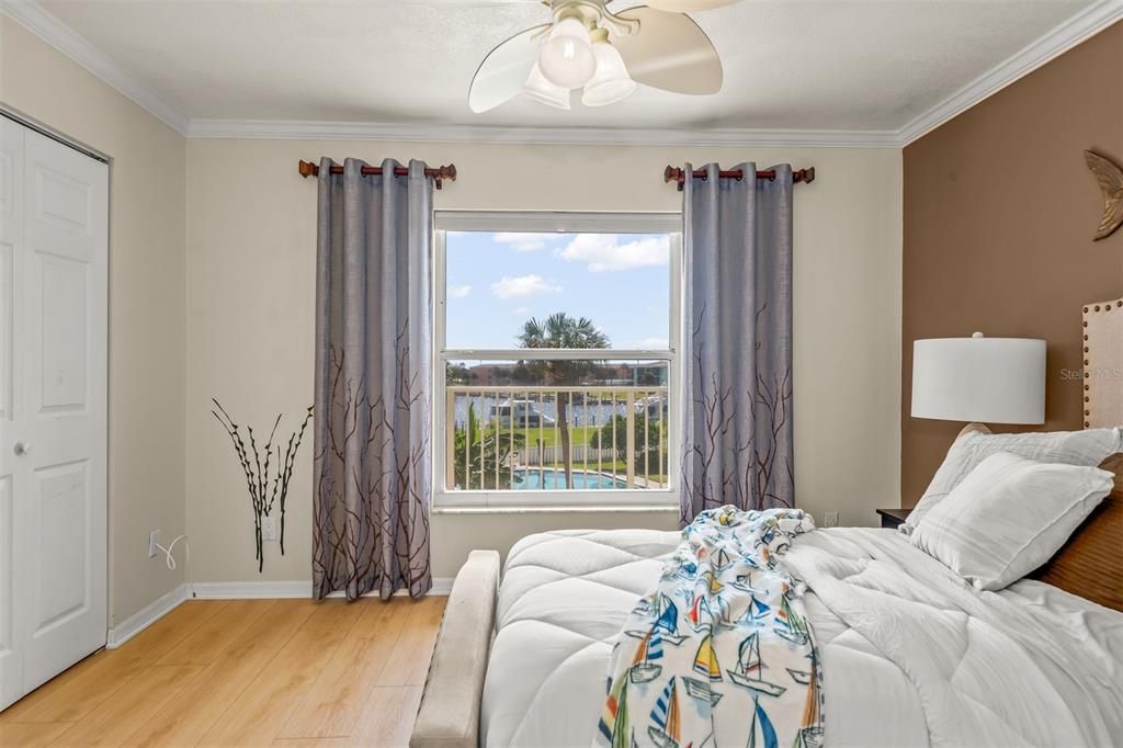 На продажу: $359,000 (2 спален, 2 ванн, 1512 Квадратных фут)