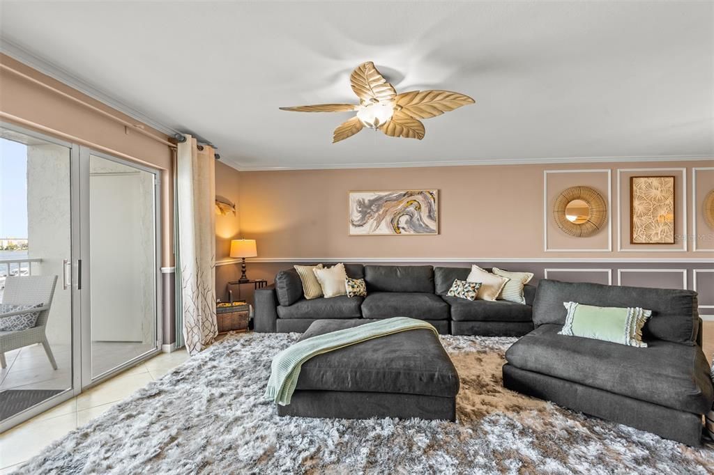 На продажу: $359,000 (2 спален, 2 ванн, 1512 Квадратных фут)