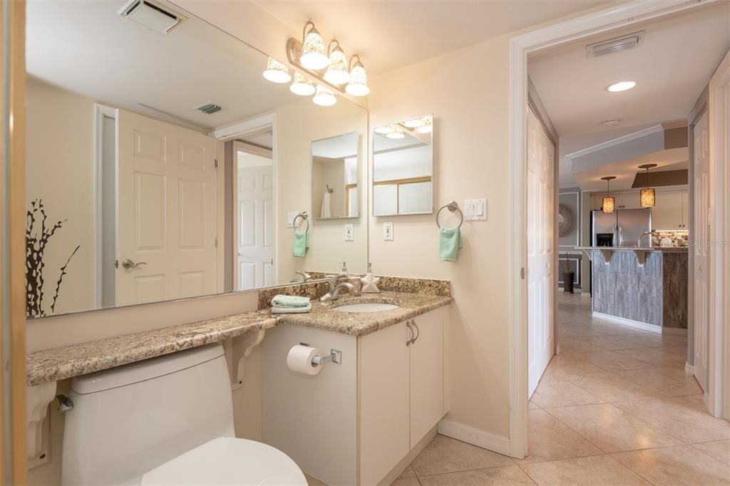 На продажу: $359,000 (2 спален, 2 ванн, 1512 Квадратных фут)