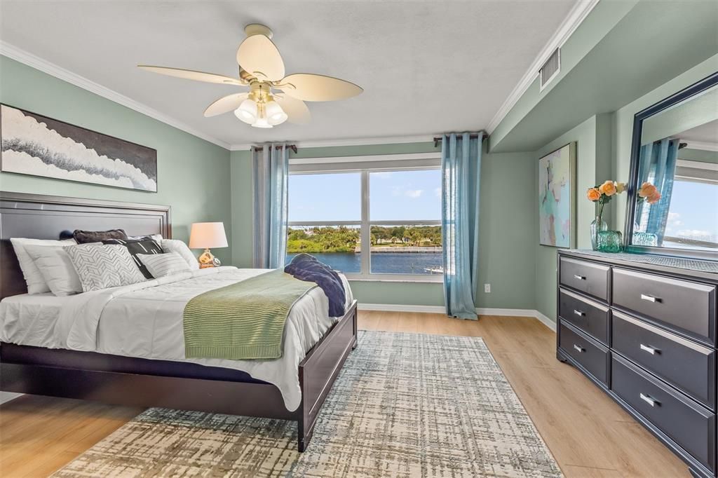 На продажу: $359,000 (2 спален, 2 ванн, 1512 Квадратных фут)