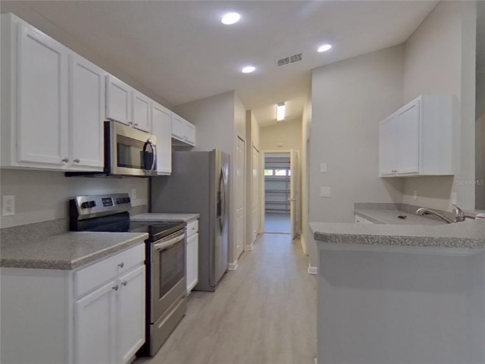 Active With Contract: $2,079 (3 beds, 2 baths, 1759 Square Feet)