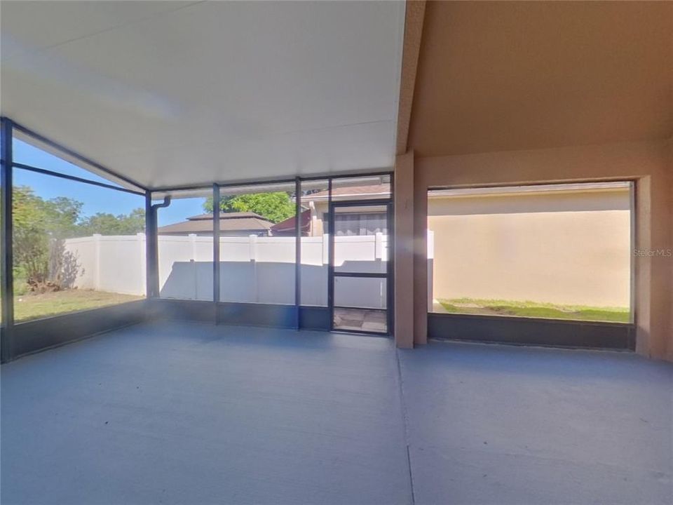 Active With Contract: $2,079 (3 beds, 2 baths, 1759 Square Feet)