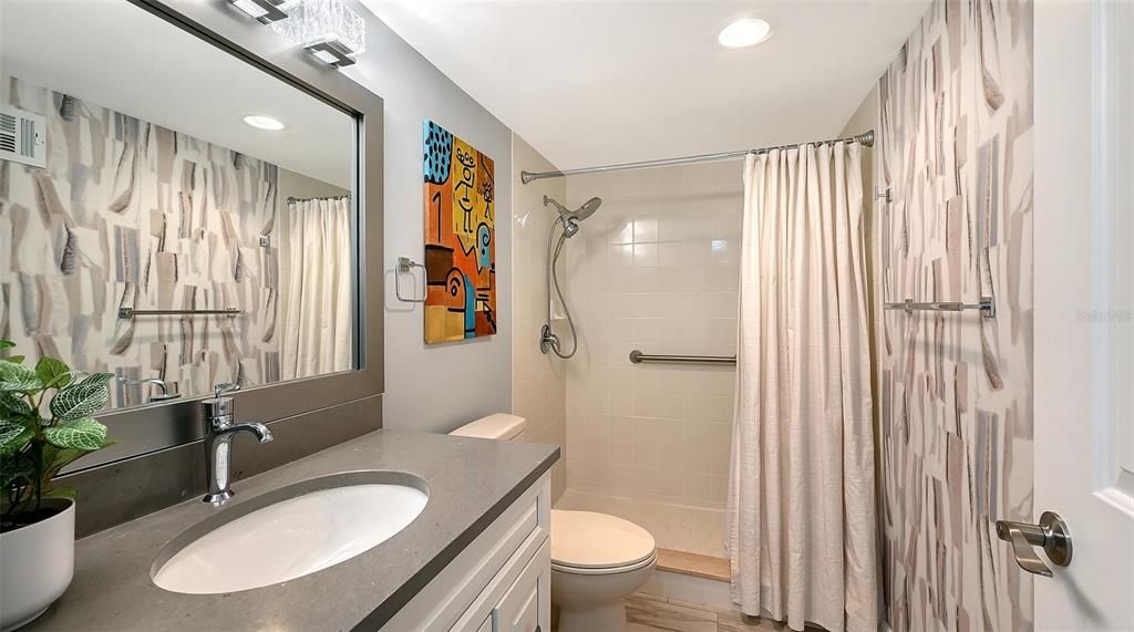 For Sale: $555,000 (1 beds, 2 baths, 965 Square Feet)