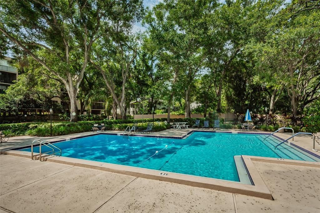 待售: $226,000 (2 贝兹, 2 浴室, 1250 平方英尺)