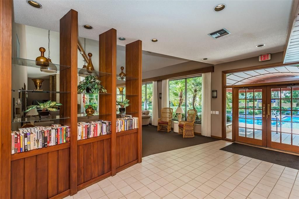 待售: $226,000 (2 贝兹, 2 浴室, 1250 平方英尺)