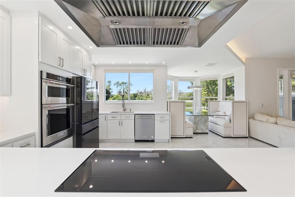 Active With Contract: $699,900 (4 beds, 2 baths, 3025 Square Feet)