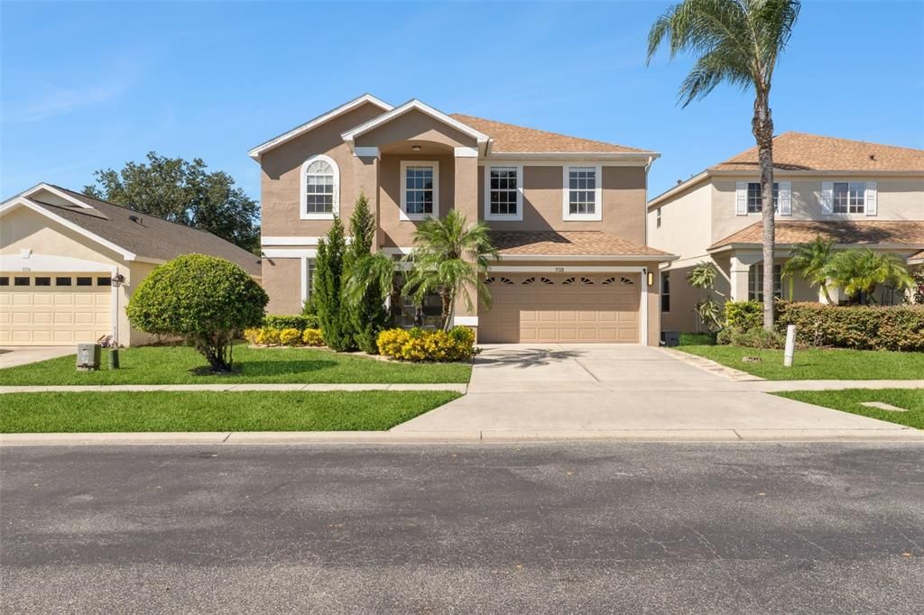 Active With Contract: $699,900 (4 beds, 2 baths, 3025 Square Feet)