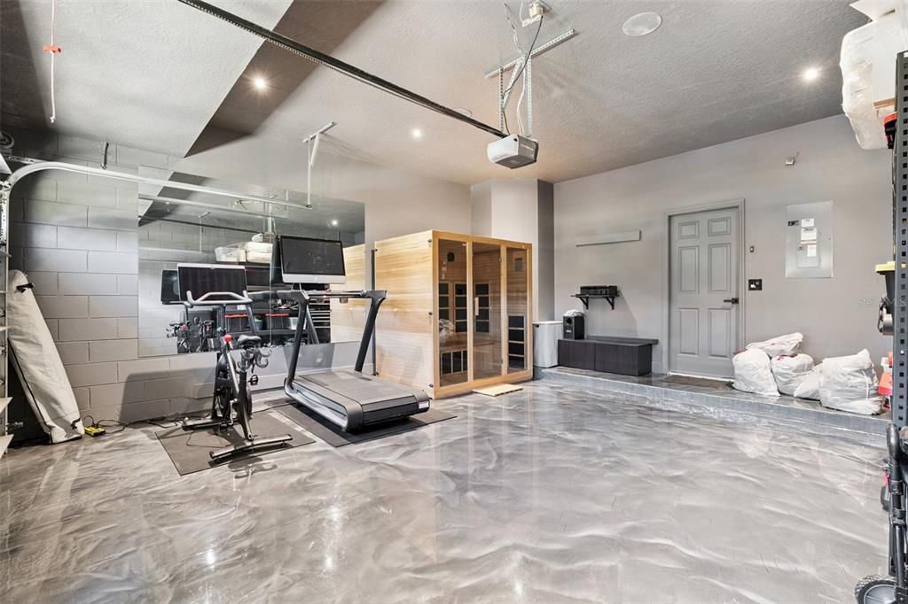 Active With Contract: $699,900 (4 beds, 2 baths, 3025 Square Feet)