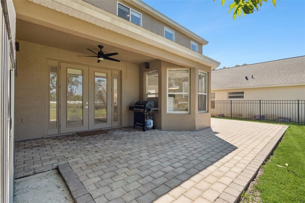 Active With Contract: $699,900 (4 beds, 2 baths, 3025 Square Feet)