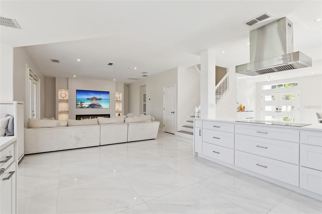 Active With Contract: $699,900 (4 beds, 2 baths, 3025 Square Feet)