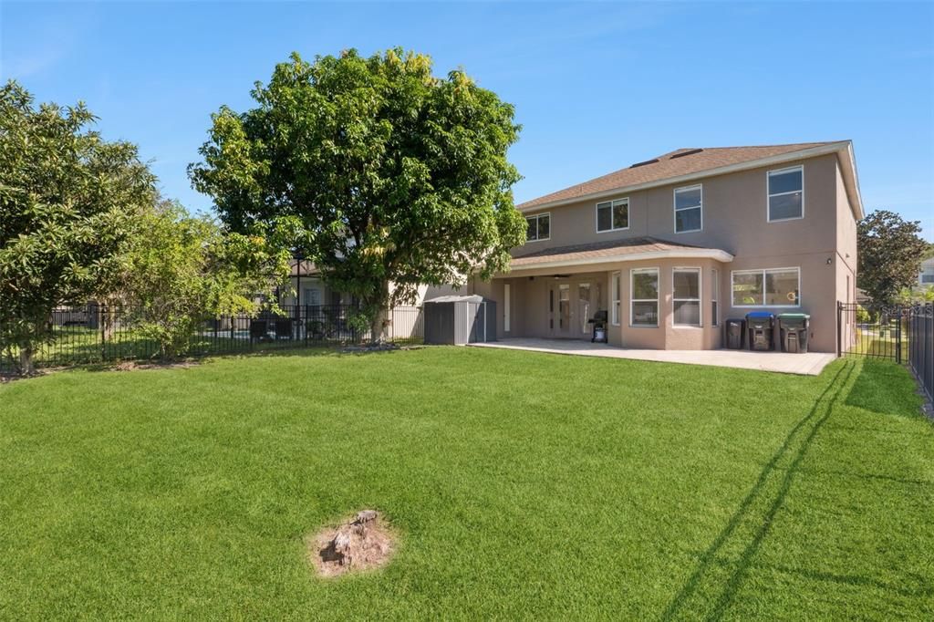 Active With Contract: $699,900 (4 beds, 2 baths, 3025 Square Feet)