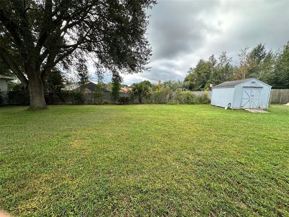 For Rent: $1,600 (3 beds, 2 baths, 1421 Square Feet)