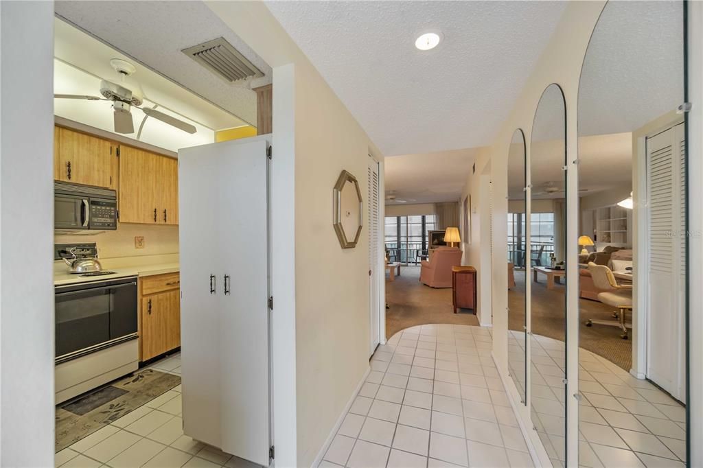 For Sale: $199,999 (3 beds, 2 baths, 1223 Square Feet)