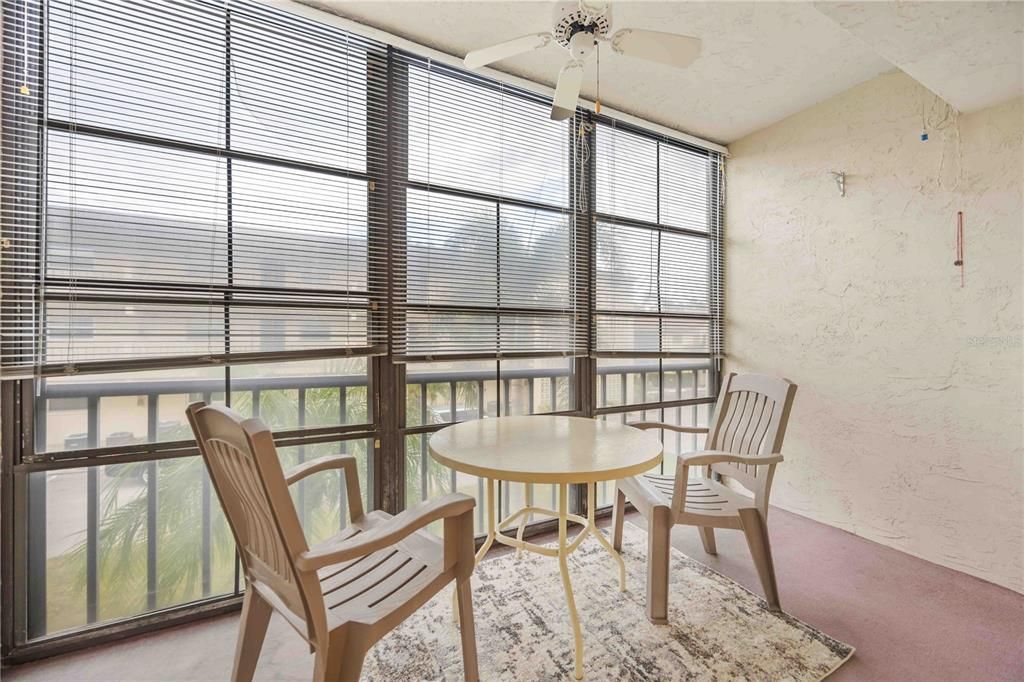 For Sale: $199,999 (3 beds, 2 baths, 1223 Square Feet)