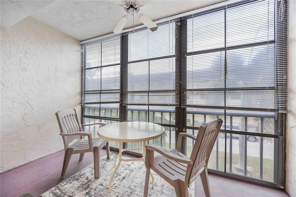 For Sale: $199,999 (3 beds, 2 baths, 1223 Square Feet)