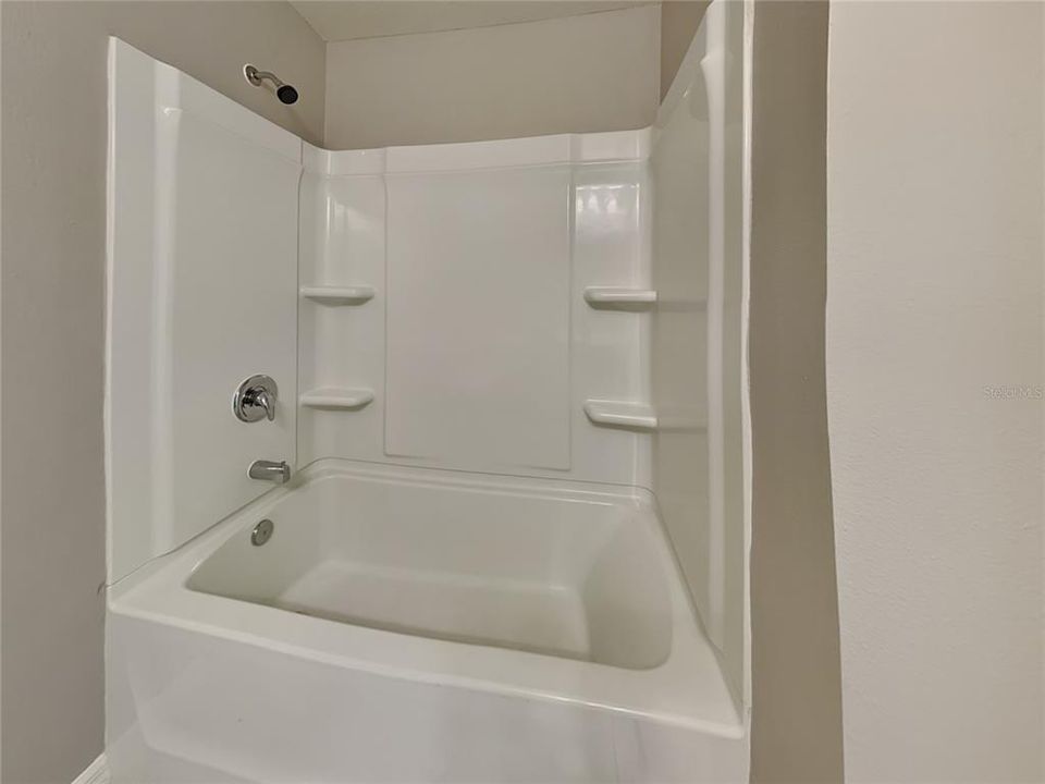 В аренду: $1,849 (3 спален, 2 ванн, 1527 Квадратных фут)