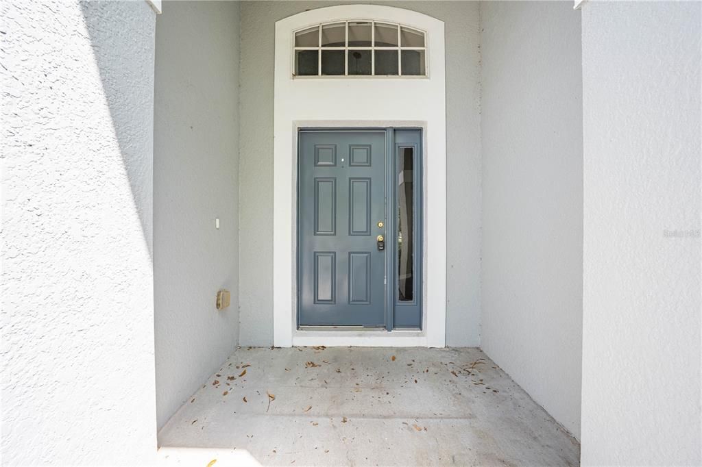 For Rent: $1,995 (3 beds, 2 baths, 1816 Square Feet)