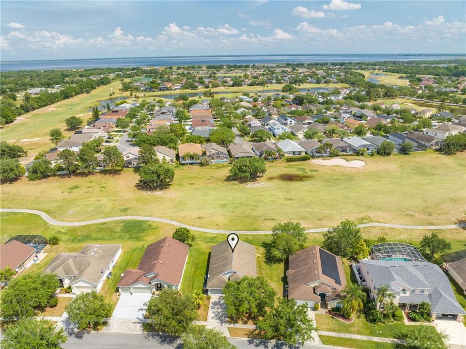 For Rent: $1,995 (3 beds, 2 baths, 1816 Square Feet)