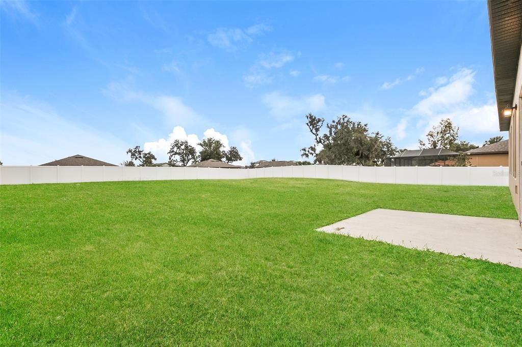 For Sale: $367,000 (3 beds, 2 baths, 1563 Square Feet)