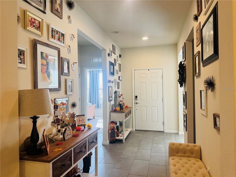 For Sale: $519,400 (4 beds, 2 baths, 2677 Square Feet)