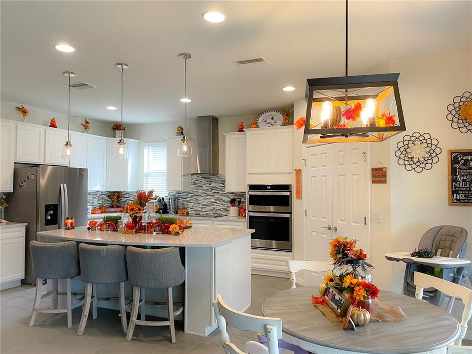 For Sale: $519,400 (4 beds, 2 baths, 2677 Square Feet)